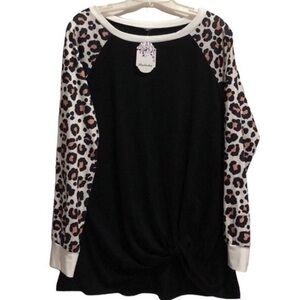Crew Neck Long Sleeve Cinched Bottom Tunic